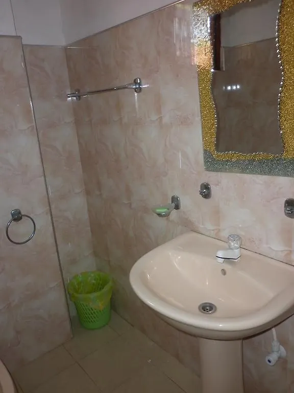 Seetha'S Hostel Negombo
